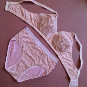 Queen Style Bra & Panty Set 4 Pcs